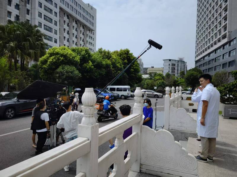 马龙县广告片拍摄公司低成本实现高规格制作的诀窍